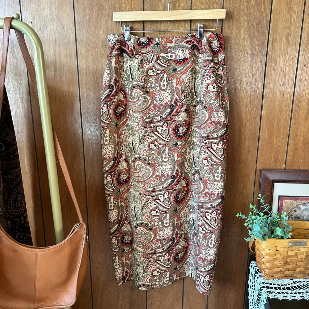 Peck & Peck Collection Silk Skirt‎ Women Size 8 Beige Brown Red Paisley Print - Picture 5 of 7